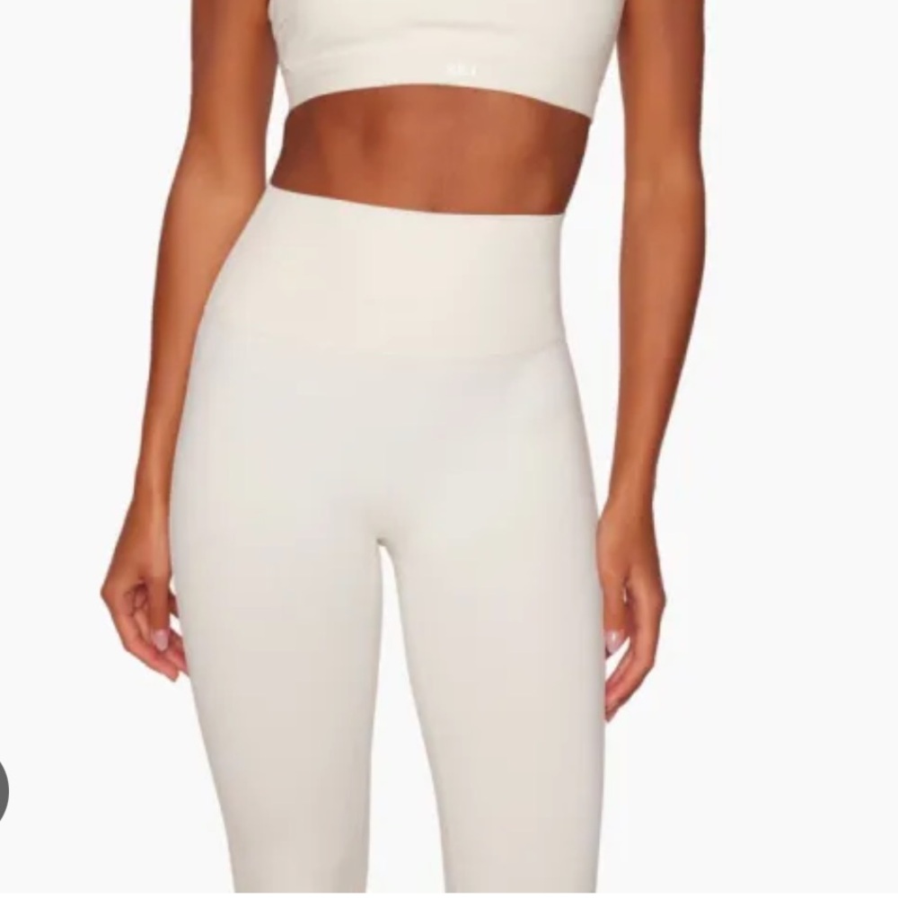 NWT SET ACTIVE LUXFORM LEGGINGS BLANC CREAM MEDIUM YOGA IVORY LEGGING off white